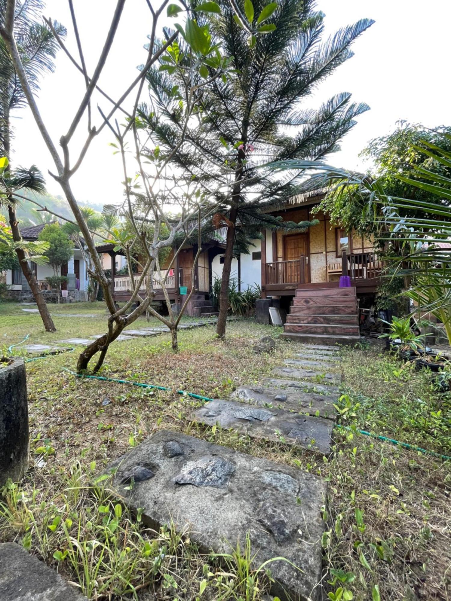 Tri Putri Homestay Kuta  Exterior photo