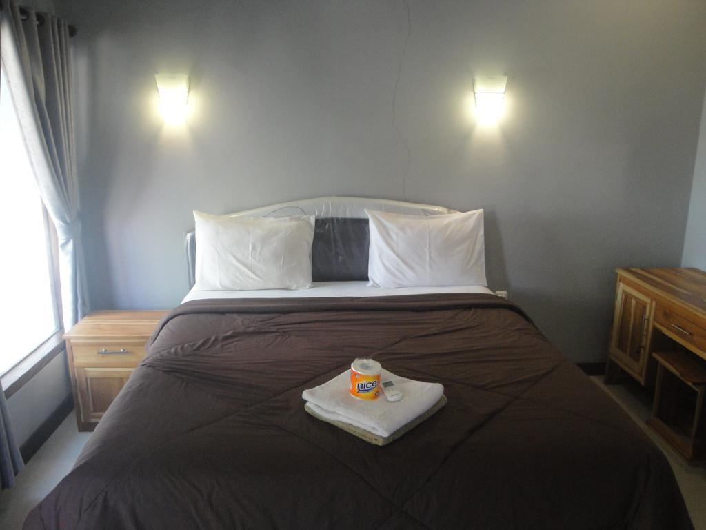 Tri Putri Homestay Kuta  Exterior photo