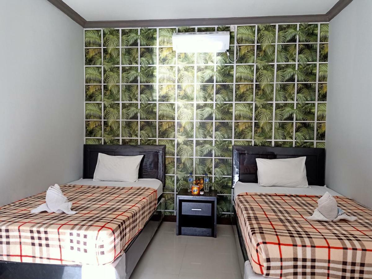 Tri Putri Homestay Kuta  Exterior photo